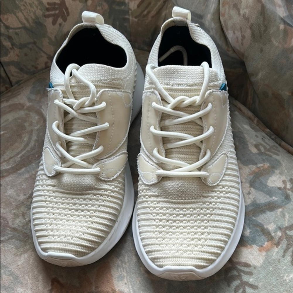 Vessi Everyday 2.0 Sneaker Size 7